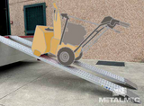 Kanalramper aluminium M040. lengde 1500mm til 4000mm. Kapasitet inntil 2900kg bredder fra 215mm til 615mm.