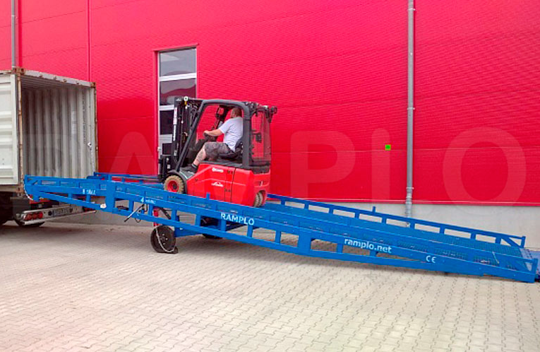 Ramplo mobil lasterampe for truck