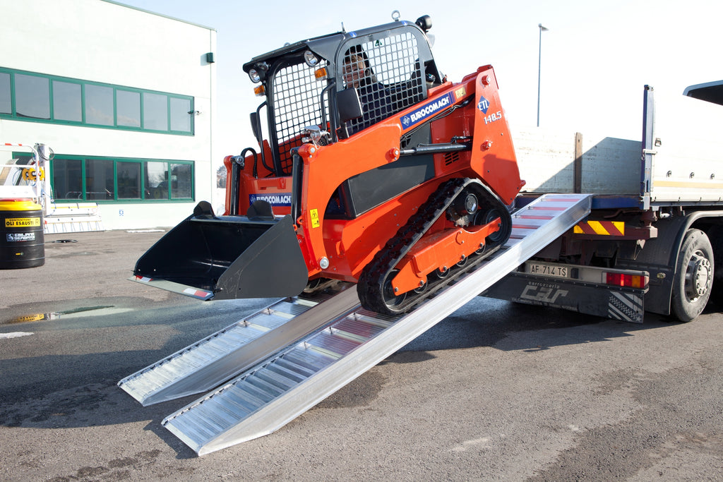 Kjøreramper DEF210-550MM, Heavy Loads, Inntil 5,0m, Maks 16,9 tonn